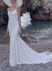 Elegant Trumpet Mermaid V Neck Jersey Wedding Dress With Appliques Lace