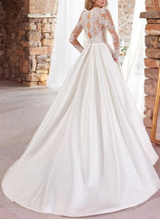 Elegant Wedding Dress With Lace Satin