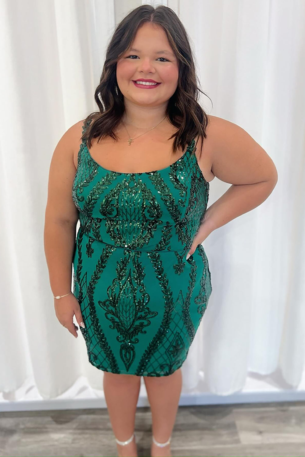 Emerald Green Homecoming Dresses Sequin Scoop Neck Short Tight Cocktail Dresses