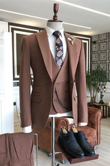 Fancy Coffee Peaked Lapel 3 Piece Business Suit