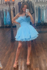 Fluffy Blue Homecoming Dresses A-Line Strapless Ruffled Short Cocktail Dresses