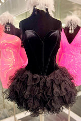 Glamorous Velvet Cocktail Dress Black Strapless Ruffles Short Party Dress