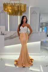 Gold Mermaid Prom Dress Sleeveless Sweetheart Formal Dress With Beadings and Rhinestones