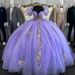 Gorgeous Ball Gown Sweetheart Neck Puffy Sleeves Lace Appliques Bow Knot Sweep Train Lavender Tulle Quinceanera Dress For Sweet 16