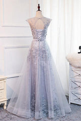 Gray Prom Dress Crew Neck Tulle Lace Appliques Long Evening Dress