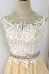 Handmade A Line Tulle Lace Appliqus Long Handmade Wedding Dress Bridal Gown