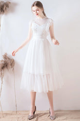 Handmade Bridesmaid DressWhite Round Neck Tulle Lace Short Lace Wedding Guest Dress