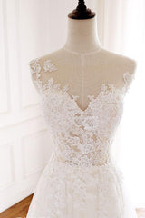 Handmade Ivory Round Neck Tulle Lace Long Handmade Wedding Dress Ivory Tulle Bridal Gown