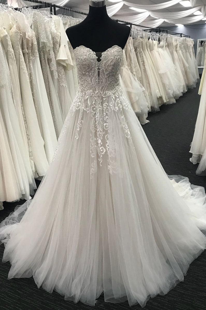Handmade Ivory Sweetheart Neck Tulle Lace Long Handmade Wedding Dress Lace Bridal Gown
