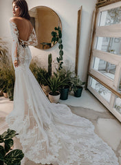 Illusion Neck Long Sleeves Lace Chapel Train Wedding Dress With Appliques Lace