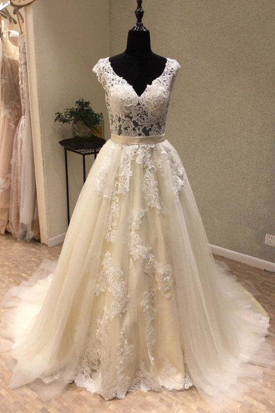 Ivory V Neck Tulle Lace Bridal Gown