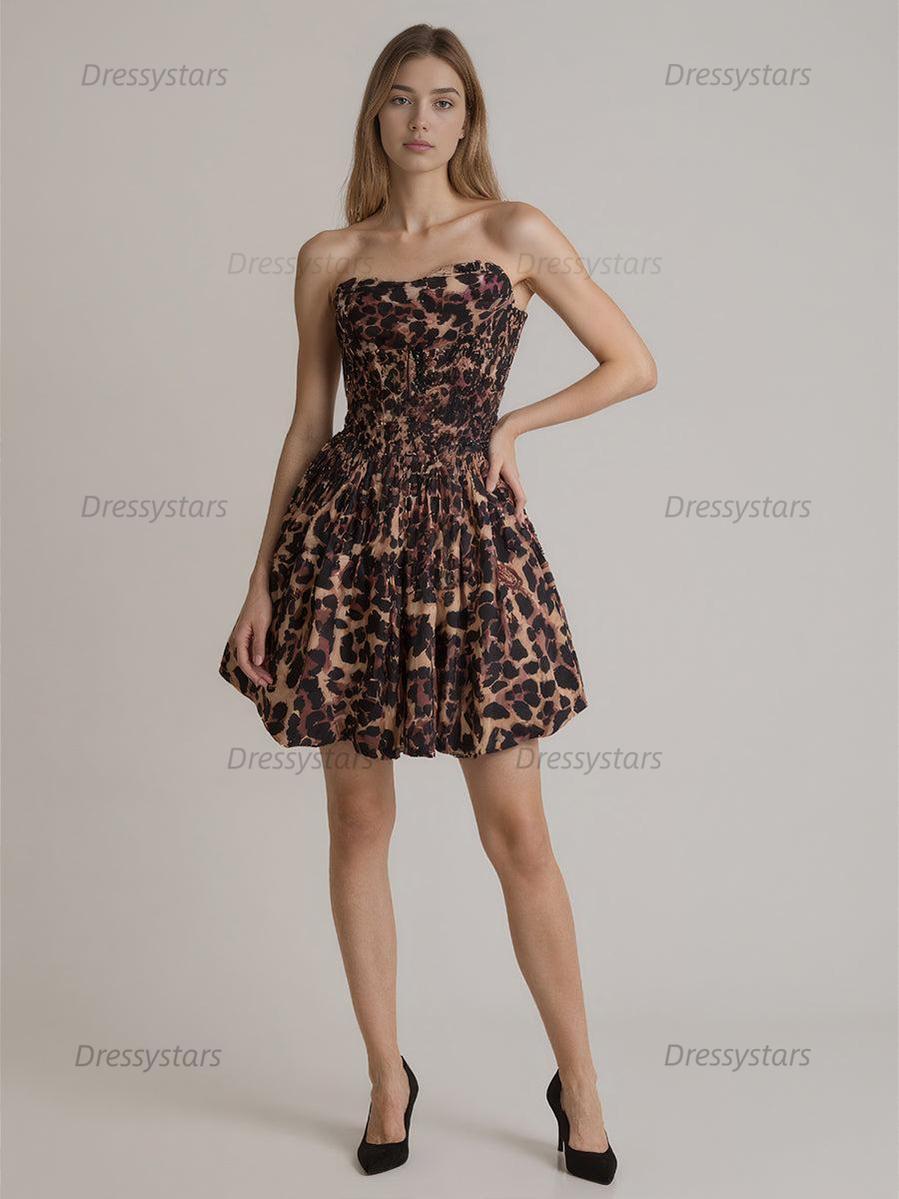 Dressystars Leopard Print Strapless Sweetheart Corset Short Homecoming Dress