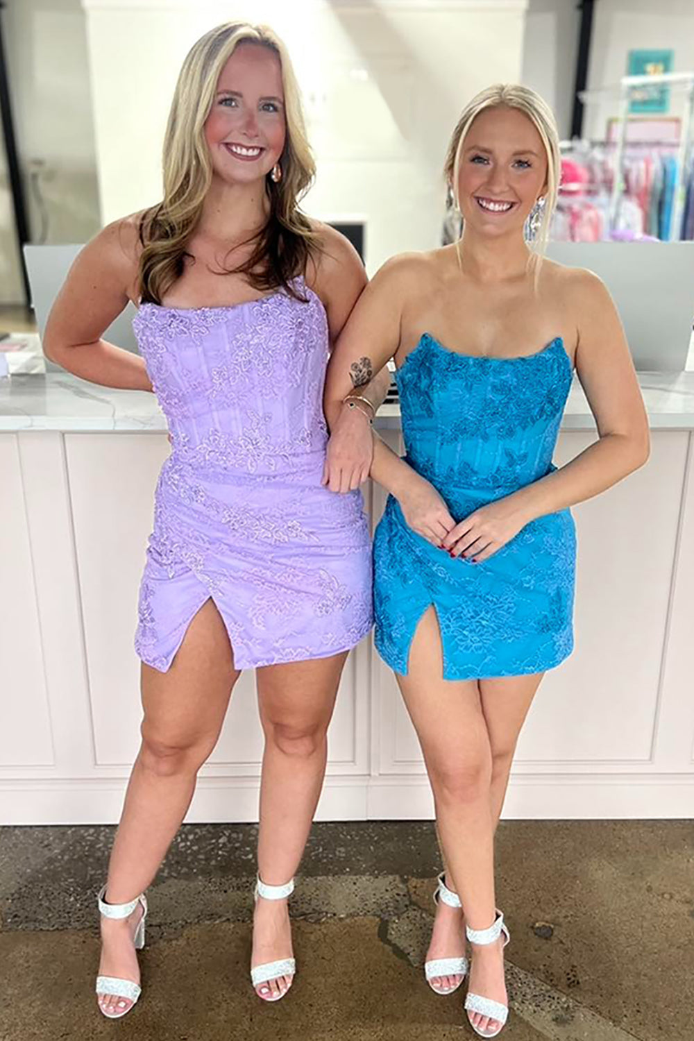 Lilac Lace Tight Homecoming Dresses Short Corset Cocktail Dresses With Slit