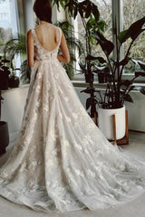 Long Ivory V Neck Wedding Dress A Line Split Front Sleeveless Bridal Gown With Lace