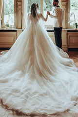 Long White Wedding Dress Scoop Neck A Line Tulle Lace Bridal Gown With Long Sleeves