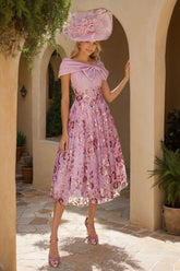 Luxurious V-Neck A-Line Princess Tea-Length Mother of the Bride Dresses with Bow & Embroidery