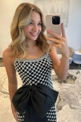 Black Pearls Spaghetti Straps Prom Dress With Statement Bow And High Slit Formal Evening Gown
