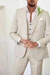 Men's Single Breasted Two-Button Tailored Fit 3-Piece Wedding Suit