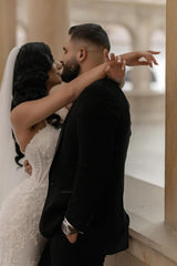 Mermaid Lace Spaghetti Straps Sleeveless White Wedding Dress Long Bridal Gown With Appliques