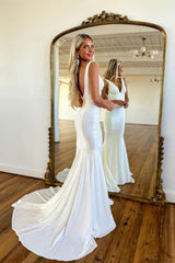 Mermaid Prom Dress Deep V Neck Delicate Beaded Satin Long Evening Dress