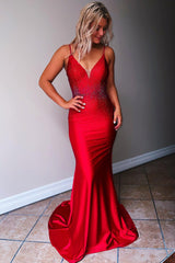 Mermaid Prom Dress Spaghetti Straps Delicate Beaded Satin Evening Dress