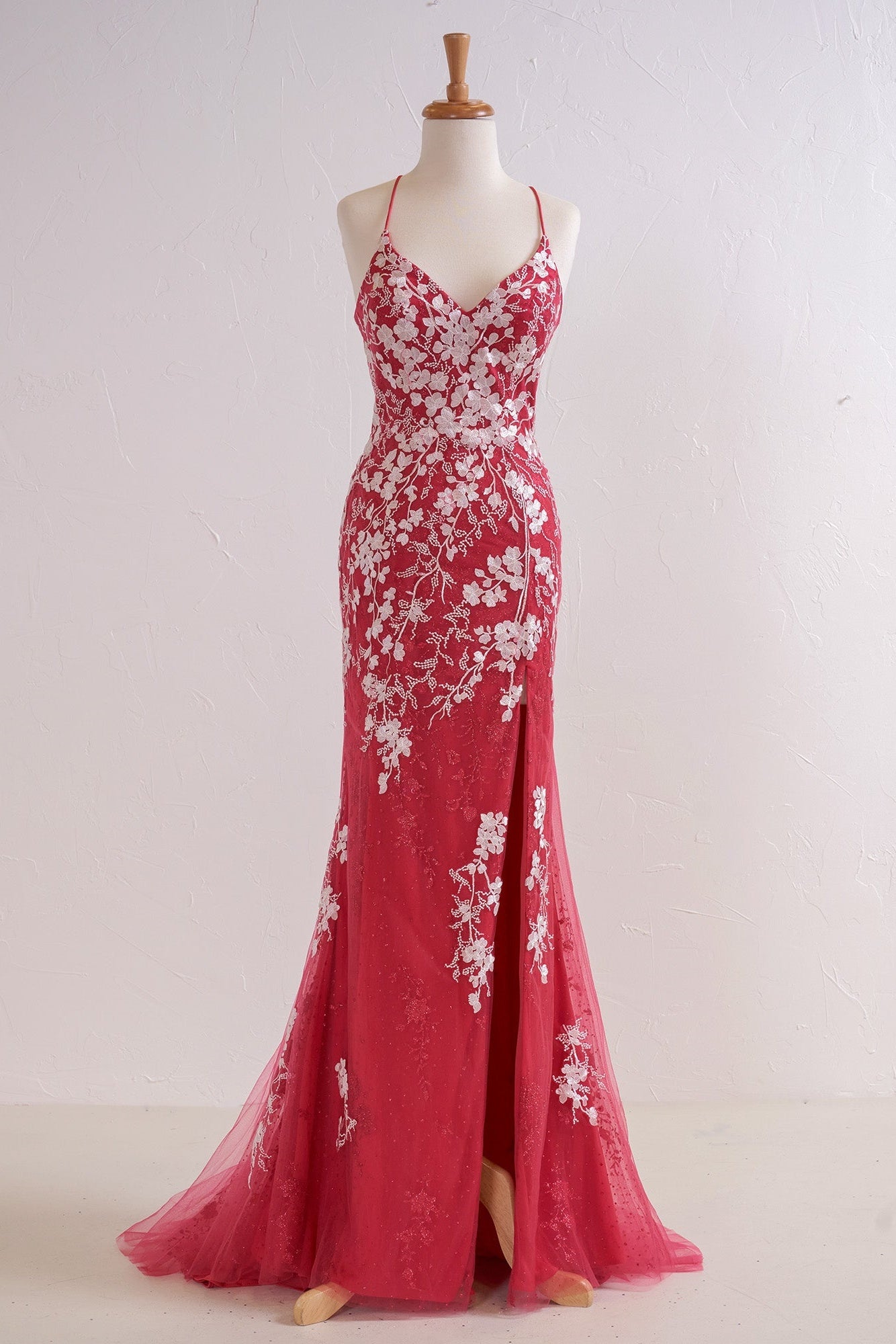 Mermaid Prom Dress V Neck Long Elegant with Delicate Appliques Beading Evening Dress