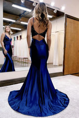 Mermaid Prom Dress V Neck Satin Long with Appliques Evening Dress
