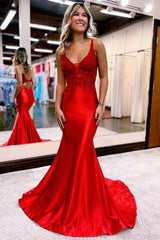 Mermaid Prom Dress V Neck Satin Long with Appliques Evening Dress