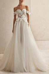 Off The Shoulder Sleeveless Court Train Lace/Tulle Wedding Dress