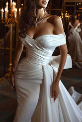 Off The Shoulder Sleeveless Court Train Wedding Dress With Beading