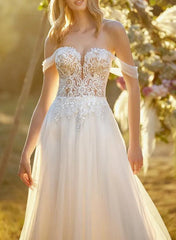 Off The Shoulder Sleeveless Lace/Tulle Wedding Dress With Appliques Lace