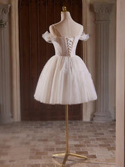 Off the Shoulder Homecoming Dress Sweetheart Neck Tulle Lace Light Champagne Short Party Cocktail Dress