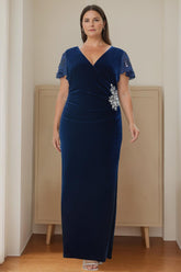 Plus Size Velvet Mother of the Bride Dress with V-Neck Ruffles and Appliques