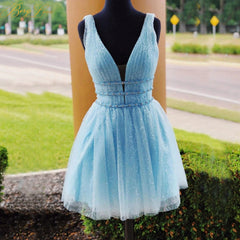 Pretty Homecoming Dress A Line TulleV neck With Beading Short Party Cocktail Dress