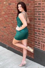 Pretty Homecoming Dress Bodycon Shoulder straps Corset with Delicate Appliques Short Party Cocktail Dress