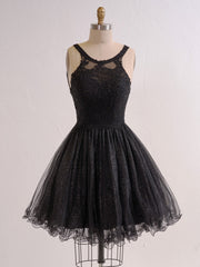 Pretty Homecoming Dress Embellished With Delicate EmbroideryTulle Short Party Cocktail Dress