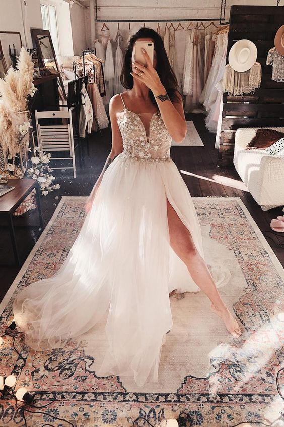 Prom Dress Ivory V Neck Tulle Lace Long Formal Gown Evening Dress