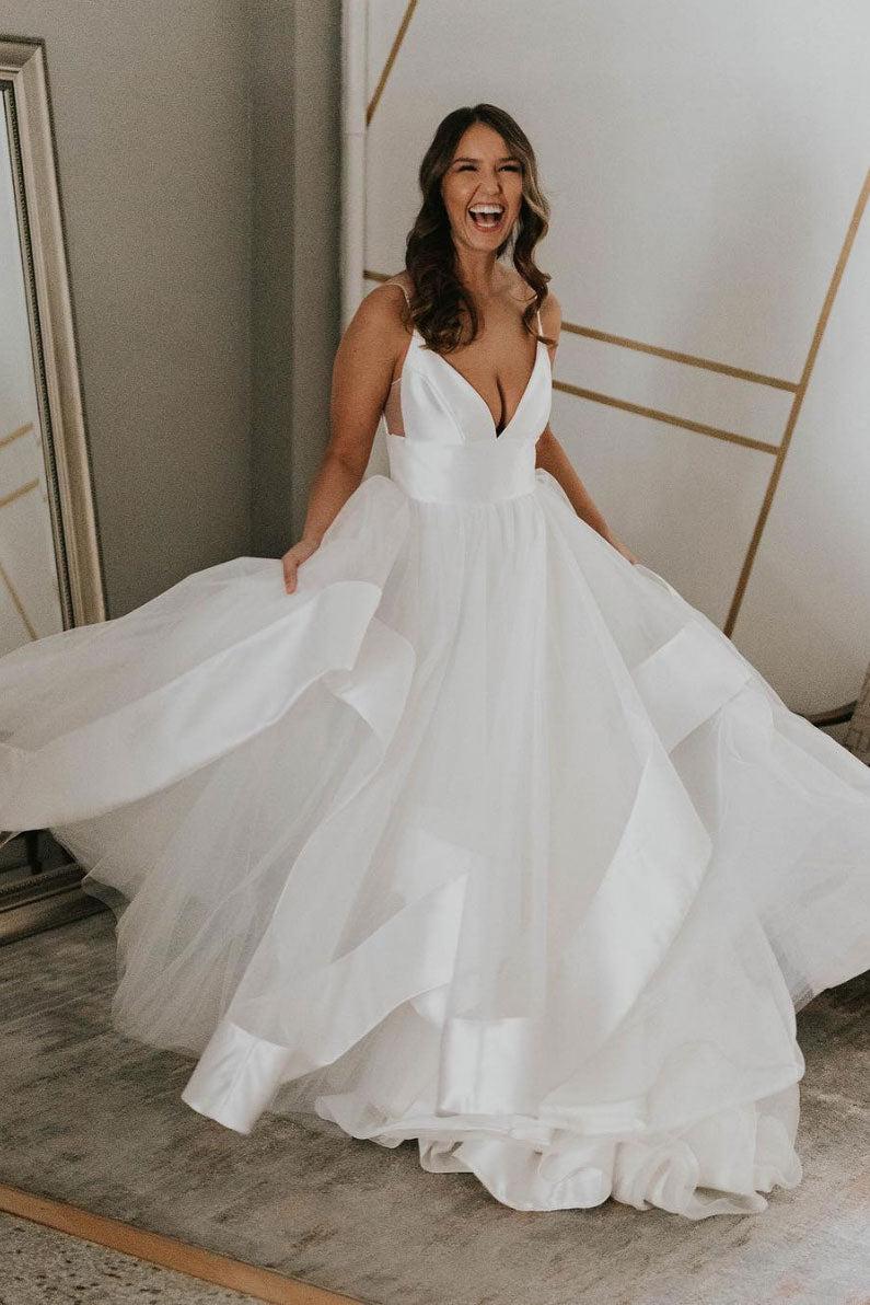 Prom Dress Simple V Neck Tulle Long Ivory Evening Dress