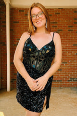 Red Homecoming Dress Mirror Cut Sequin Halter Bodycon V neck Short Party Cocktail Dress