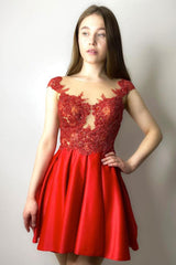 Red Homecoming Dress Round Neck Satin Lace Beaded Short Party Cocktail Dress