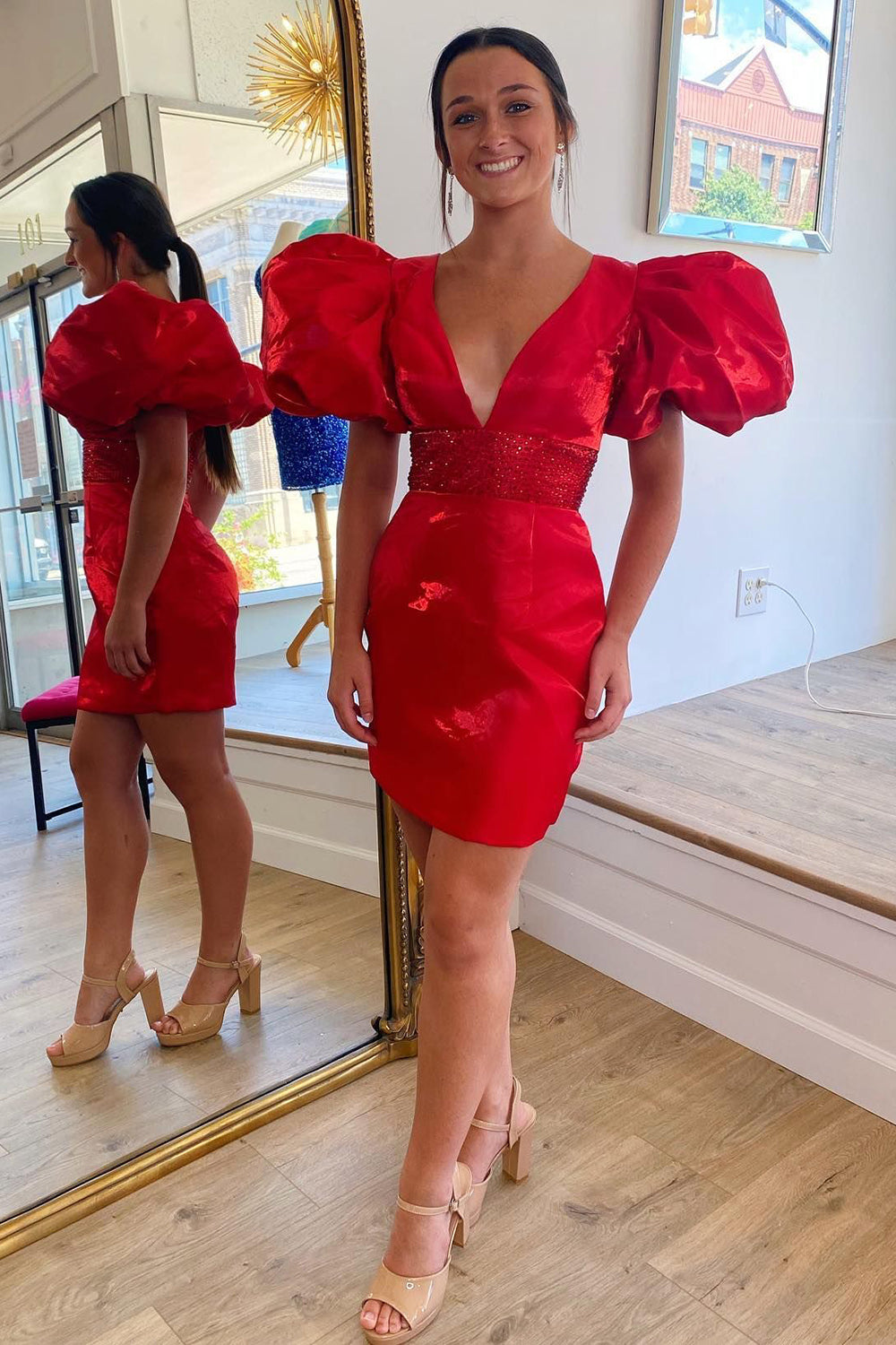 Red Homecoming Dresses Puff Sleeves Tight Short Cocktail Dresses with Beading