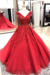 Red Prom Dress V Neck Tulle Lace Appliques Long Evening Dress
