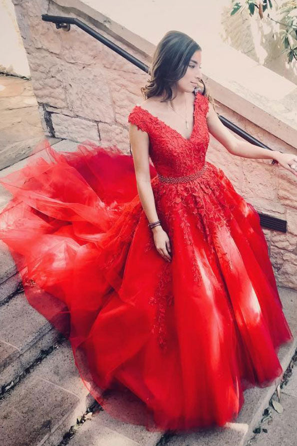 Red Prom Dress V Neck Tulle Lace Appliques Long Formal Gown Evening Dress