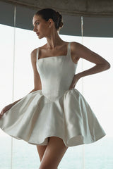 Dressystars Short Wedding Dress Square Neck Satin Ball Gown Bridal Gown