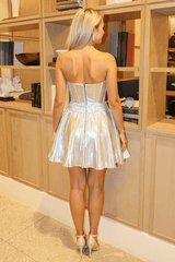 Dressystars Silver Metallic A Line Homecoming Dresses Short Corset Cocktail Dresses With Beading