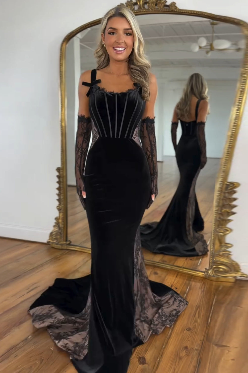 Spaghetti Straps Black Prom Dress Mermaid Corset Velvet Long Evening Dress