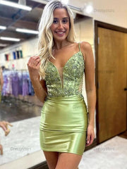 Dressystars Spaghetti Straps Short Satin Homecoming Dress With Appliques