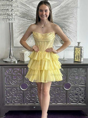 Dressystars Sparkly Corset A Line Short Beaded Homecoming Dress with Ruffles
