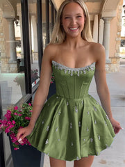 Dressystars Sparkly Satin A Line Short Corset Homecoming Dress with Rhinestones
