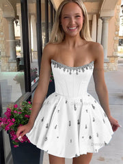 Dressystars Sparkly Satin A Line Short Corset Homecoming Dress with Rhinestones